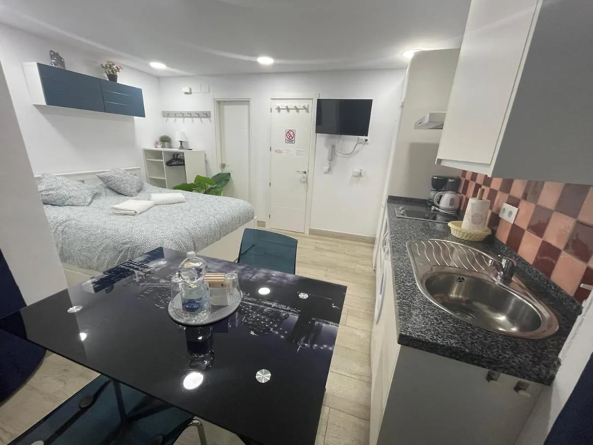 Playa Carihuela Apartamentos El Carmen Torremolinos