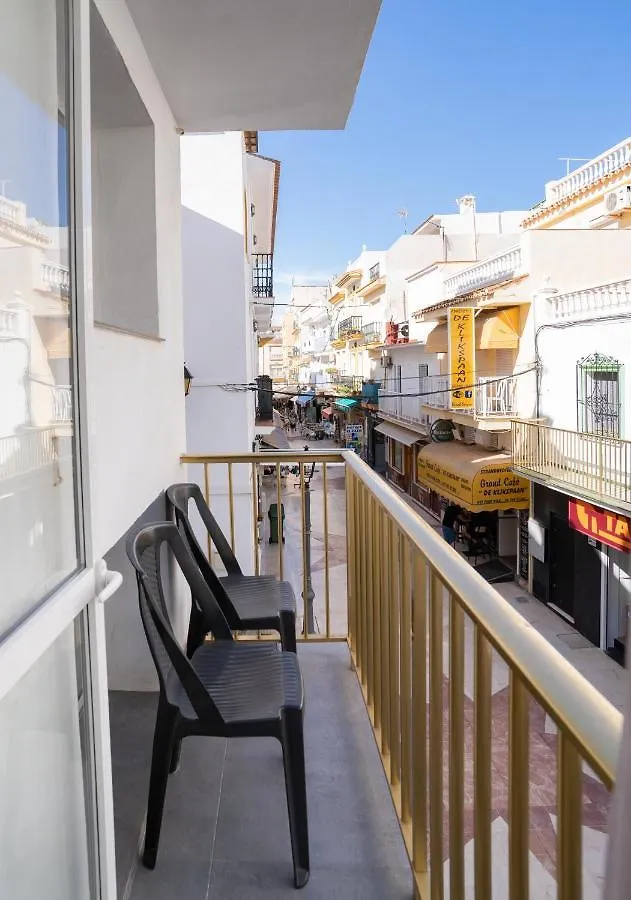 Playa Carihuela Apartamentos El Carmen Torremolinos 0*,  Španělsko