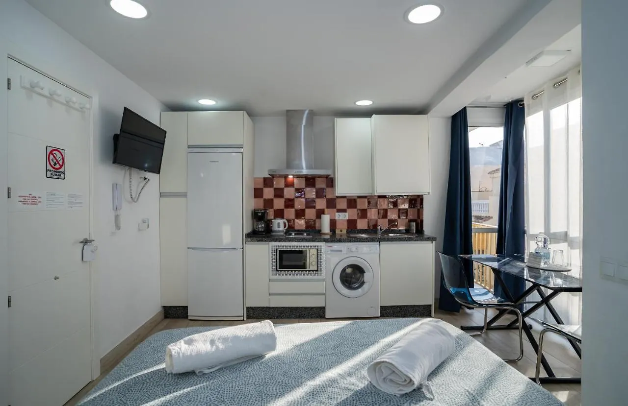 Playa Carihuela Apartamentos El Carmen Torremolinos