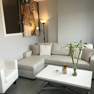 https://isabel-manoja-apartment.hotelsinnerja.org